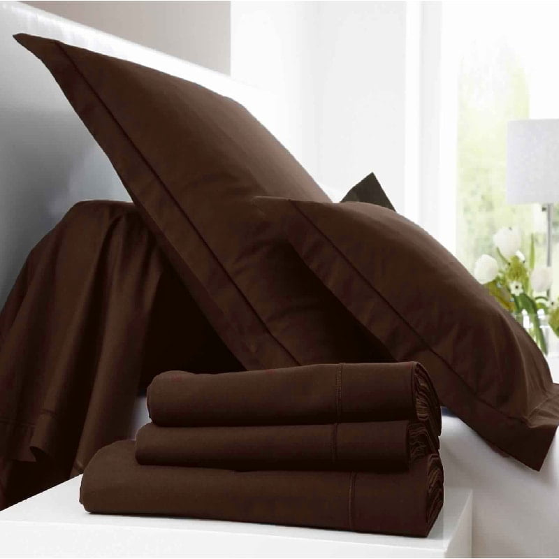 parure-linge-de-lit-marron-promodeal-coton-uni-tunisie-pieces-min-2-1.jpg Parure de lit 4 pièces en coton - marron – Image 1
