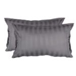 Couple de taies d‘oreiller satin à rayures couleur gris carrés ou rectangulaires – Image 2