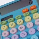 Calculatrice de bureau à 12 chiffres avec bouton sensible bleu – Image 2