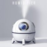 Humidificateur forme capsule spatiale et astronaute portable