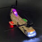 Hélicoptère Militaire avec 3 chars à roues – Image 5