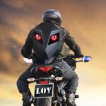 Sac à dos à coque rigide avec yeux Iron Man – Image 3