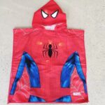 Cape de plage pour garçon motif Spider-Man – Image 4