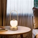 Lampe de table LED en forme pomme portable et rechargeable – Image 11