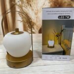 Lampe de table LED en forme pomme portable et rechargeable – Image 8