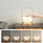 Lampe de table LED en forme pomme portable et rechargeable – Image 5
